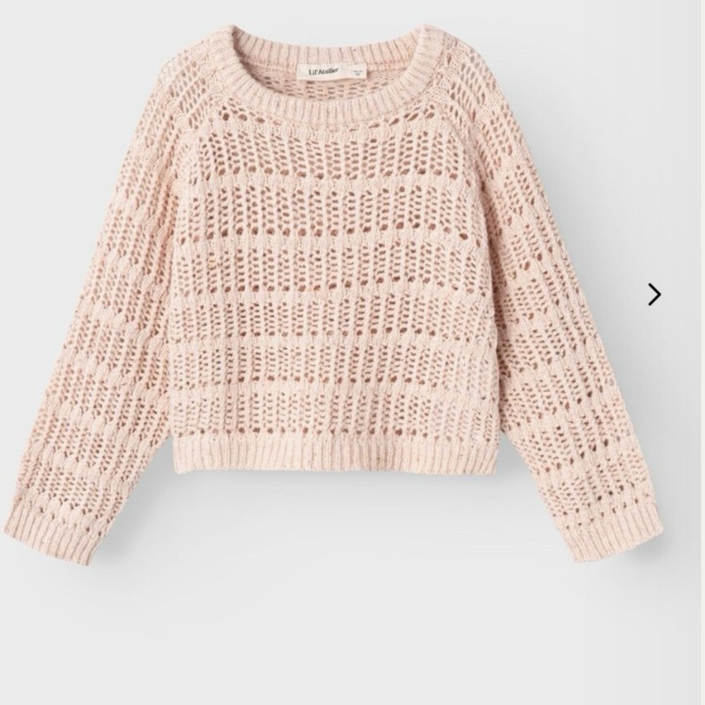 Lil'Atelier
LOOSE FIT KNITTED TOP